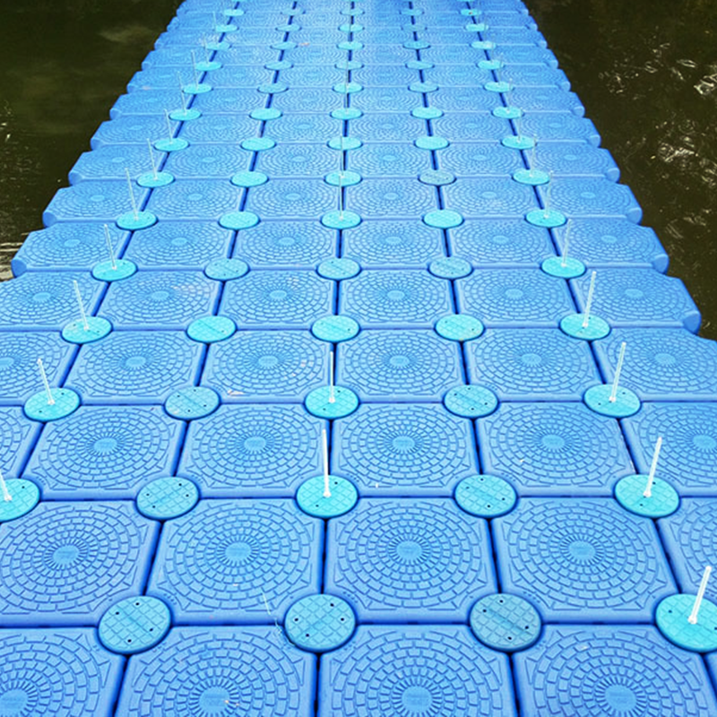 floating-dock-poly-normal-01 اسکله شناور (پلی اتیلن معمولی)